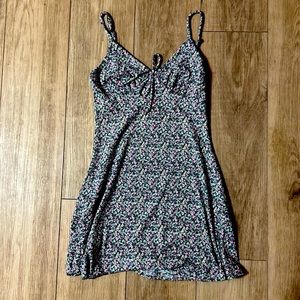 Never worn. Forever 21.